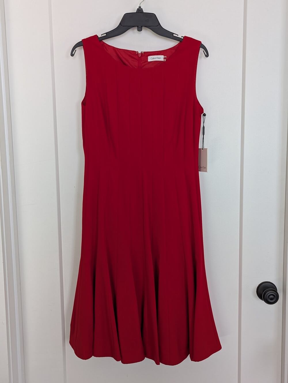 NWT Calvin Klein Red Sleeveless Fit & Flare Pleated Midi Dress 8 CD3X9C07